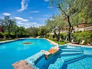 Continental Hotel 3*